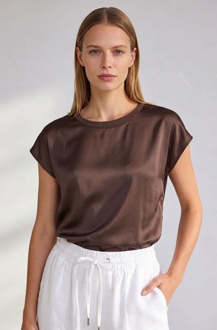 T-shirt with satin front