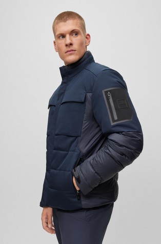 HUGO BOSS Puhovka iz kombinacije tkanin z logo žepom na rokavu Modra - Dark Blue 2