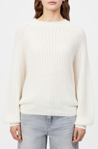 Pleten pulover iz mešanice z alpako