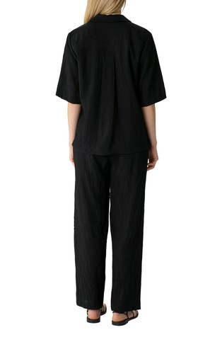 COMMA Relaxed fit short-sleeved shirt in viscose-blend Black 2