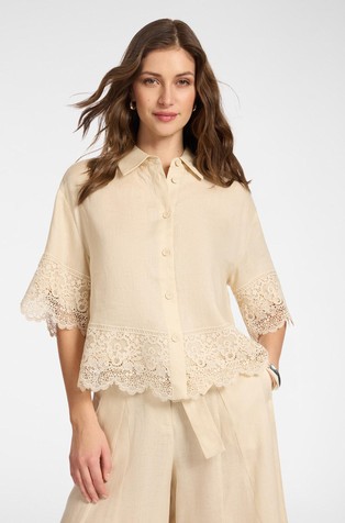 Wide linen shirt with lace trims