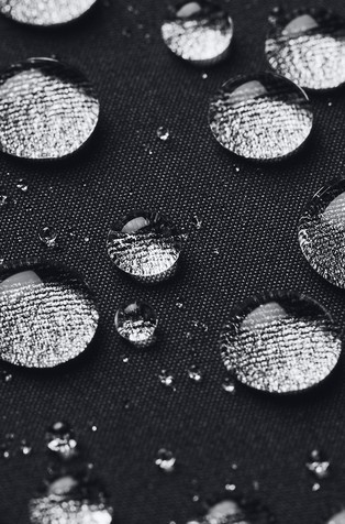 UNDER ARMOUR Storm ColdGear® Infrared Shield 2.0 jakna s kapuco Črna - Black1 4