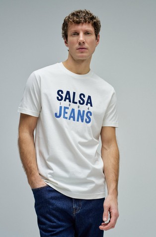 T-shirt with branding