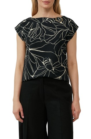 Relaxed fit T-shirt with pattern and decorative detail