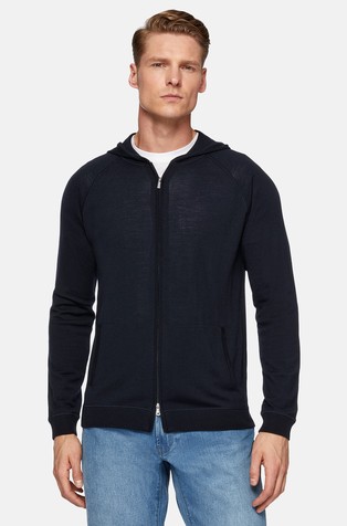 Pletena jopa s kapuco iz merino volne