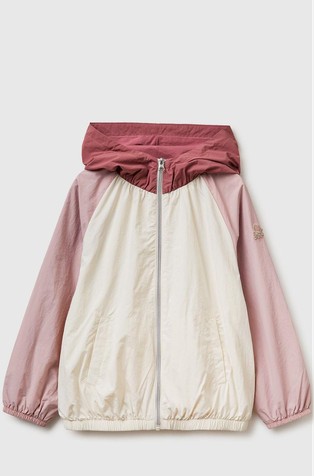 Vodoodbojna jakna s kapuco