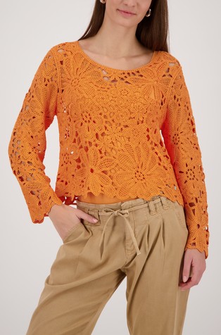 Viscose jumper with cornelly crochet pattern