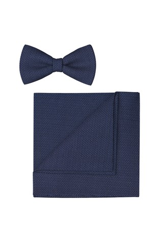 Bow tie and pocket square set