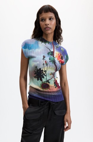Printed T-shirt in viscose-blend