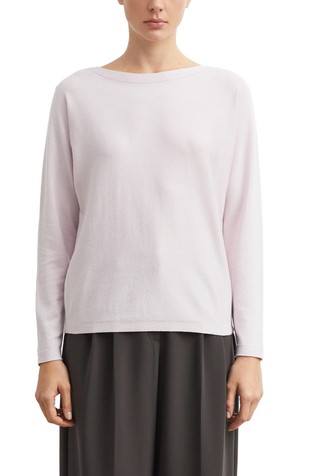 Sweater with glitter yarn and batwing sleeves