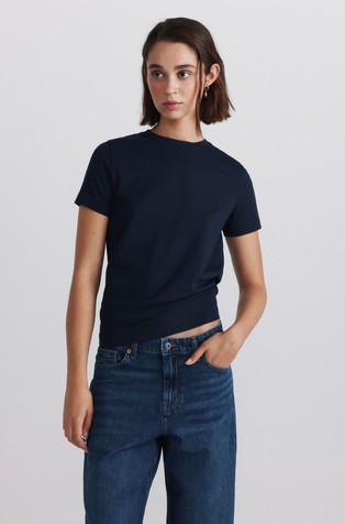 Plain cotton basic T-shirt