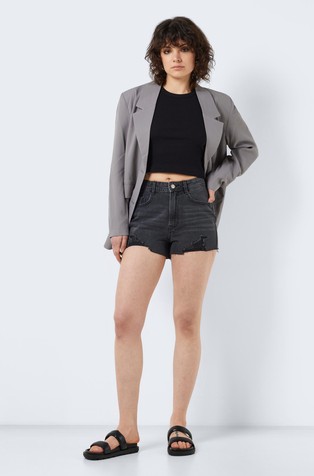 NOISY MAY NMDREW high waisted denim shorts with distressed details Black 4