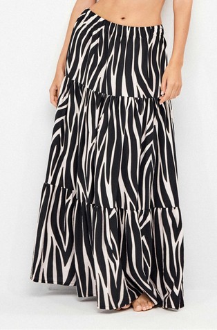 Dolgo krilo z zebrastim vzorcem