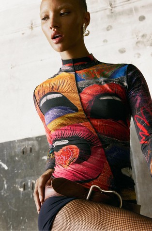 Long sleeve high neck t-shirt