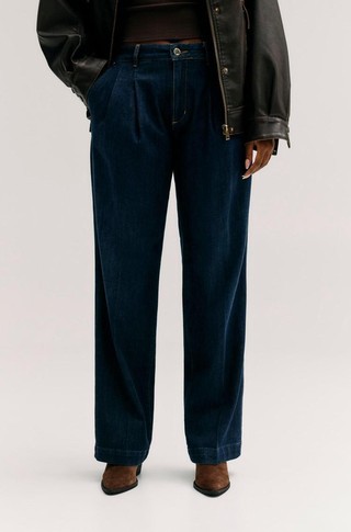 High rise jeans with pleats