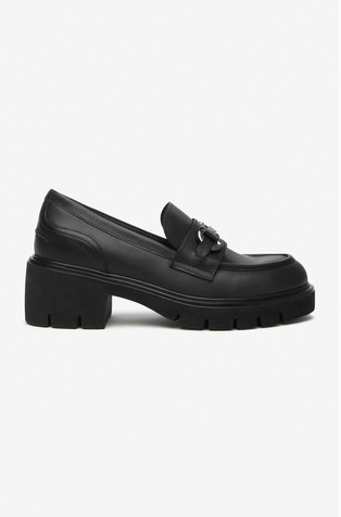 Heeled leather loafers