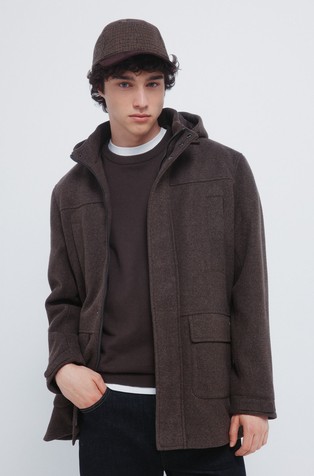 Kratek plašč s kapuco in umetnim polnilom