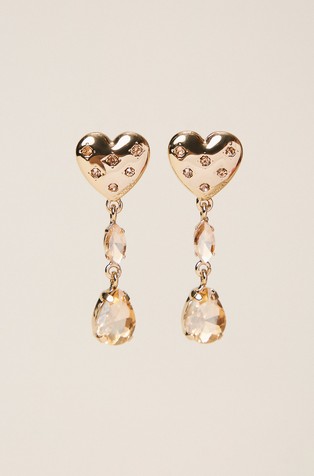 Heart-shaped earrings with pendants