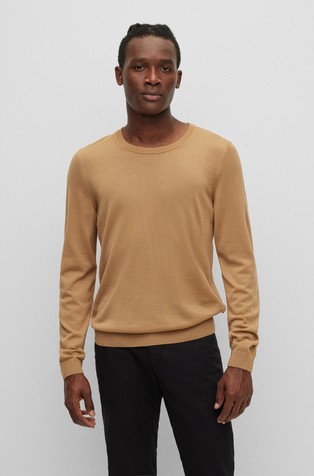 Virgin-wool sweater in a slim fit