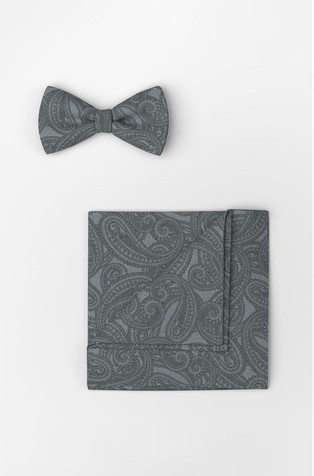 Bow tie and pocket square set