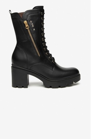 Usnjeni gležnjarji s peto