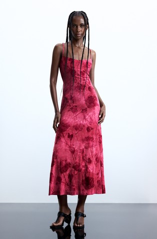 Obleka z naramnicami in cvetličnim vzorcem