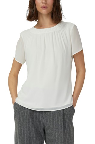 Airy chiffon blouse with quilted gathering