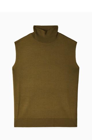 Wool high-neck vest