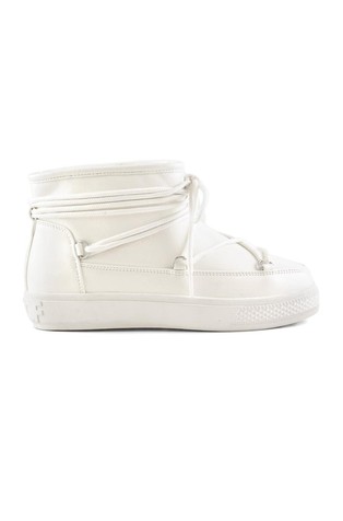 Short snow boot naplack