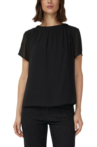 Airy chiffon blouse with quilted gathering