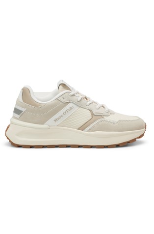 Sneaker made from mesh polyester and recycled leather