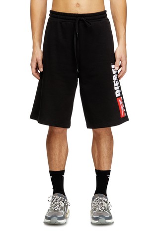 Fleece shorts with logo