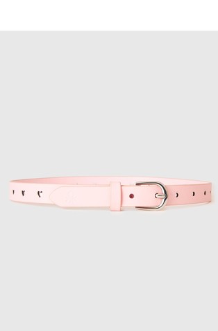 Pas z izrezanimi srčki