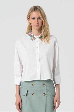 Shirt cropped with colorfull stones