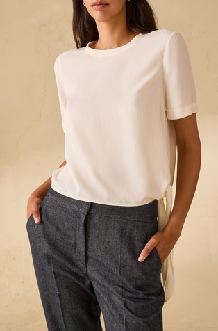 Majica s kratkimi rokavi in stranskim zavezovanjem