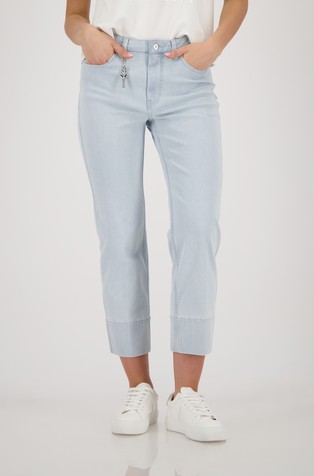 Slim fit jeans hlače z obeskom