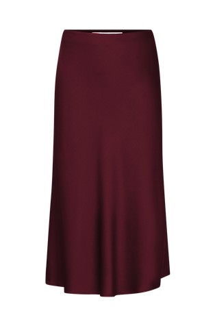 Midi length slipskirt in luxurious satin