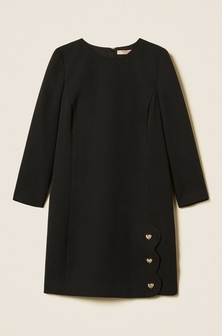 Short crêpe dress with heart-shaped buttons