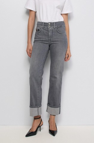 Secret Push In straight fit jeans