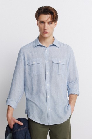 Srajca iz mešanice viskoze in lana z žepi