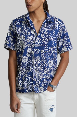 Custom fit srajca z batik vzorcem