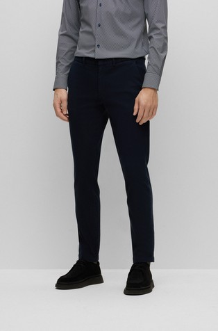 Slim fit chinos in a stretch cotton blend