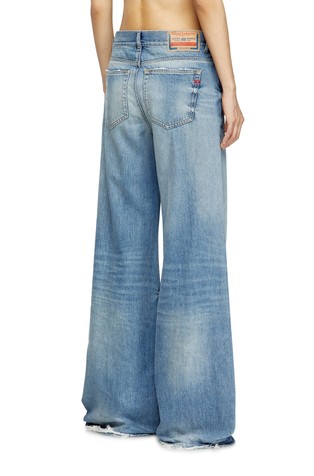 DIESEL Zvončaste jeans hlače - 1978 D-Akemi 09M07 Modra - Light Blue 2