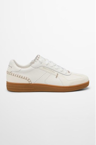 Leather sneakers with decorative seams