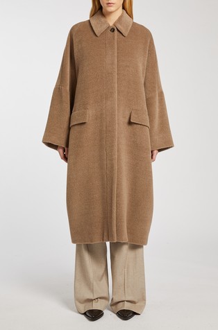 Oversized krznen plašč iz mešanice z alpako