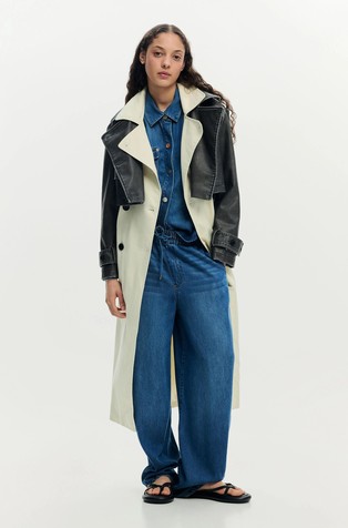 Detachable trench coat combined