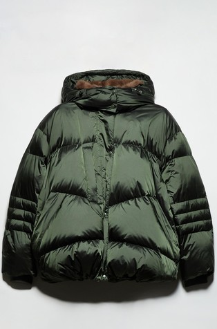 Oversized puhovka s kapuco