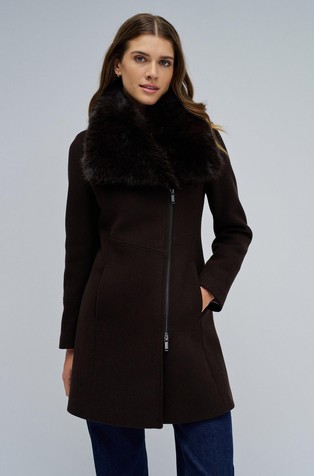 Plašč iz volnene mešanice z umetnim krznom