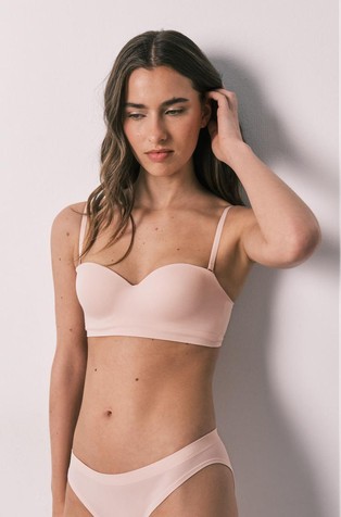 Seamless strapless bra