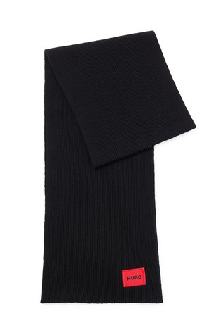 Rebrast šal iz volnene mešanice z rdečim logo našitkom